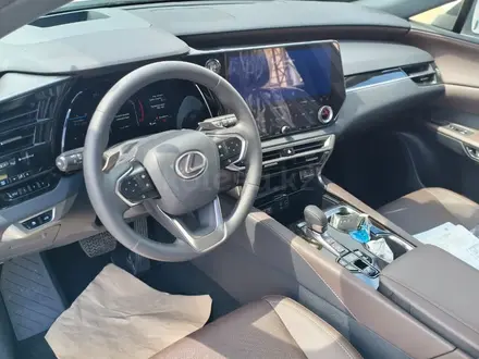 Lexus RX 350 Executive+ 2025 года за 37 900 000 тг. в Актобе – фото 13