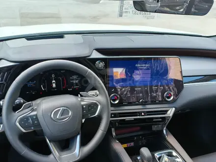 Lexus RX 350 Executive+ 2025 года за 37 900 000 тг. в Актобе – фото 14