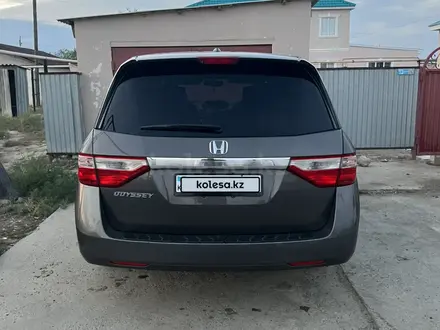 Honda Odyssey 2011 года за 9 500 000 тг. в Атырау – фото 4