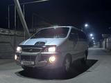 Hyundai Starex 2002 года за 3 000 000 тг. в Шымкент – фото 2