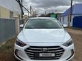 Hyundai Elantra 2017 года за 5 300 000 тг. в Уральск