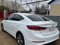 Hyundai Elantra 2017 года за 5 300 000 тг. в Уральск – фото 3