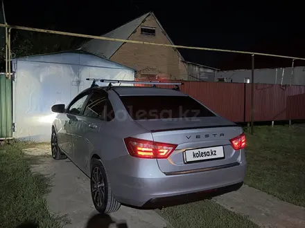 ВАЗ (Lada) Vesta 2018 года за 4 000 000 тг. в Уральск – фото 2