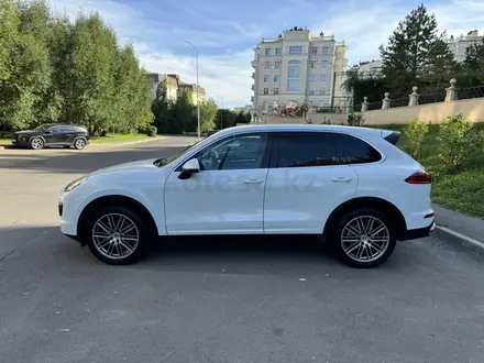 Porsche Cayenne 2015 года за 18 300 000 тг. в Астана – фото 3