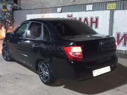 ВАЗ (Lada) Granta 2190 2013 года за 2 400 000 тг. в Усть-Каменогорск – фото 2