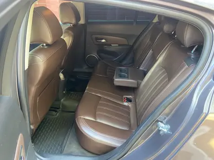 Chevrolet Cruze 2014 года за 3 700 000 тг. в Астана – фото 10