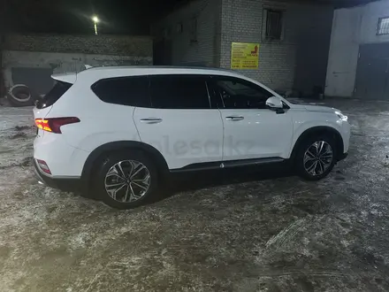 Hyundai Santa Fe 2020 года за 15 300 000 тг. в Экибастуз – фото 9