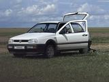 Volkswagen Golf 1995 годаүшін1 500 000 тг. в Астана