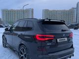 BMW X5 2022 года за 46 000 000 тг. в Астана – фото 4
