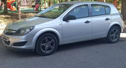 Opel Astra 2009 года за 2 700 000 тг. в Караганда – фото 4