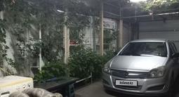Opel Astra 2009 года за 2 700 000 тг. в Караганда – фото 5