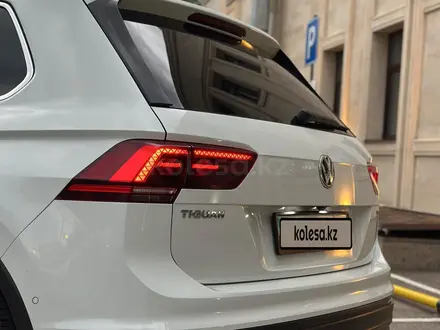 Volkswagen Tiguan 2020 года за 8 900 000 тг. в Алматы – фото 7