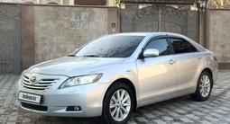 Toyota Camry 2007 годаүшін7 400 000 тг. в Шымкент