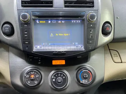 Toyota RAV4 2011 года за 4 601 250 тг. в Астана – фото 12