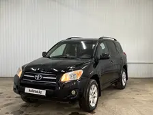Toyota RAV4, 2011
