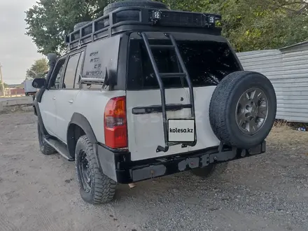 Nissan Patrol, 1998
