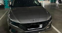 Hyundai Elantra 2022 года за 10 000 000 тг. в Астана