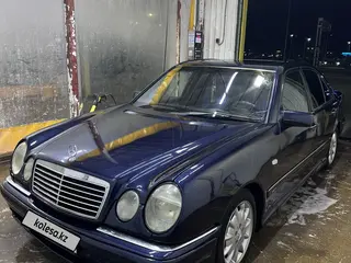 Mercedes-Benz E 280
