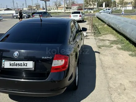 Skoda Rapid 2014 года за 5 000 000 тг. в Атырау – фото 5