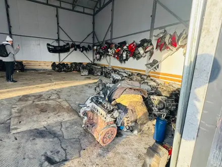 Двигатель на киа рио, соренто, спортайдж, к5, к7, к9, каденза) за 380 000 тг. в Алматы – фото 3