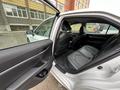 Toyota Camry 2022 года за 14 600 000 тг. в Актобе – фото 3