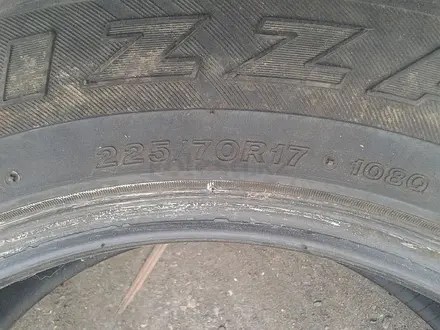 Шины 225/70 R17 — "Bridgestone Blizzak DM-Z3" (Япония), зимние, в за 32 000 тг. в Астана – фото 7