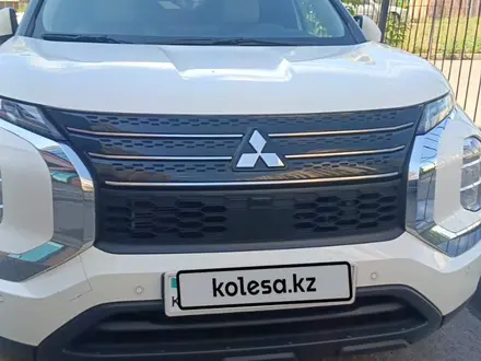 Mitsubishi Outlander 2022 года за 15 000 000 тг. в Балхаш