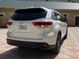 Toyota Highlander 2017 годаүшін13 000 000 тг. в Актау – фото 3