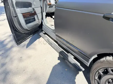 Land Rover Range Rover 2015 года за 27 000 000 тг. в Алматы – фото 21