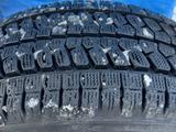 Шины зимние Bridgestone LT за 400 000 тг. в Алматы – фото 2