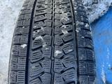 Шины зимние Bridgestone LTүшін400 000 тг. в Алматы