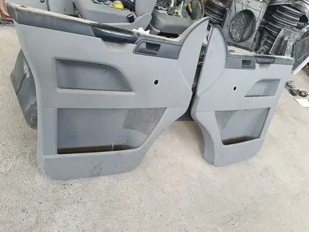 Обшивки на Volkswagen Transporter T5 за 40 000 тг. в Шымкент – фото 2