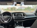 Toyota Highlander 2018 года за 10 400 000 тг. в Актау – фото 10