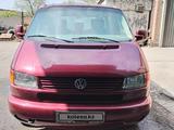 Volkswagen Eurovan 1999 годаүшін3 500 000 тг. в Жезказган