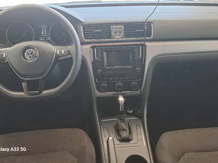 Volkswagen Passat 2015 года за 6 800 000 тг. в Уральск – фото 6