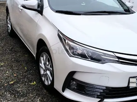 Toyota Corolla 2018 года за 8 500 000 тг. в Атырау – фото 3