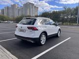 Volkswagen Tiguan 2017 года за 9 900 000 тг. в Алматы – фото 5