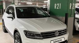 Volkswagen Tiguan 2017 года за 11 500 000 тг. в Астана