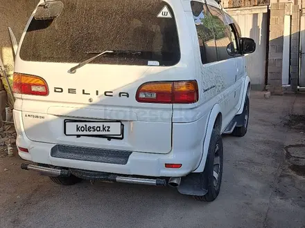 Mitsubishi Delica 2000 года за 6 500 000 тг. в Алматы – фото 6