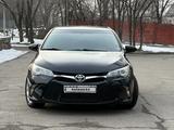 Toyota Camry 2014 годаүшін8 300 000 тг. в Алматы