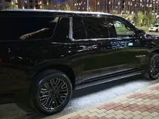 Chevrolet Suburban, 2022