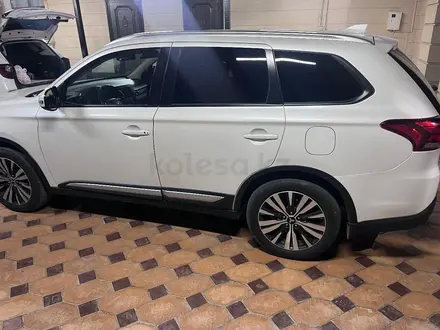 Mitsubishi Outlander 2020 года за 10 250 000 тг. в Алматы – фото 6