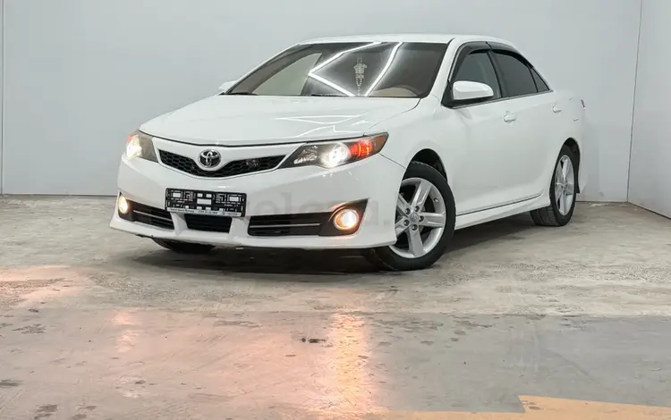 Toyota Camry 2014 годаүшін8 800 000 тг. в Актау