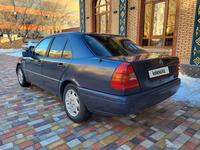 Mercedes-Benz C 200 1994 годаfor1 490 000 тг. в Шымкент