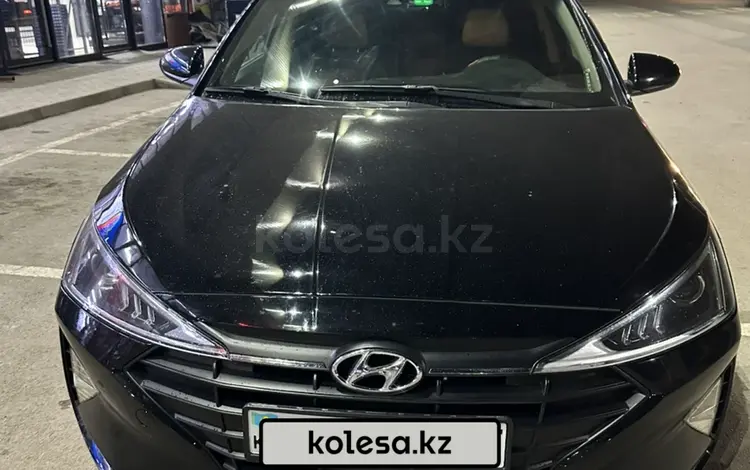 Hyundai Elantra 2019 года за 8 000 000 тг. в Алматы