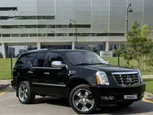 Cadillac Escalade, 2010
