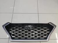 Решетка радиатора Hyundai Tucson за 160 000 тг. в Алматы