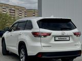 Toyota Highlander 2014 года за 15 164 640 тг. в Актобе – фото 3