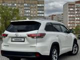 Toyota Highlander 2014 года за 15 164 640 тг. в Актобе – фото 4