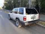 Nissan Pathfinder 2000 года за 4 500 000 тг. в Кокшетау – фото 2